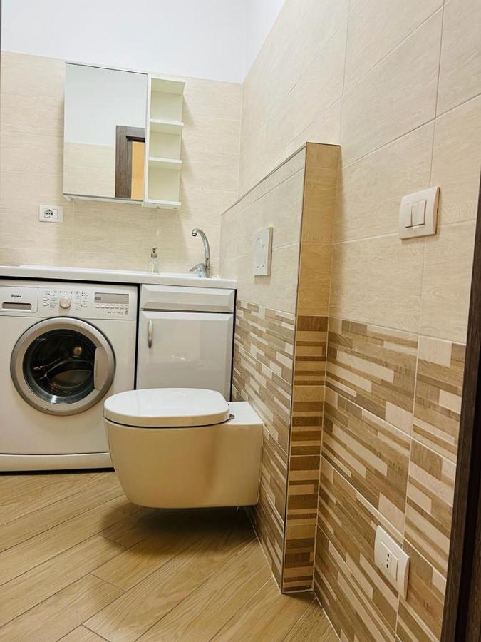 Comecasa Modern Apartment In Historical Centre Asti Kültér fotó