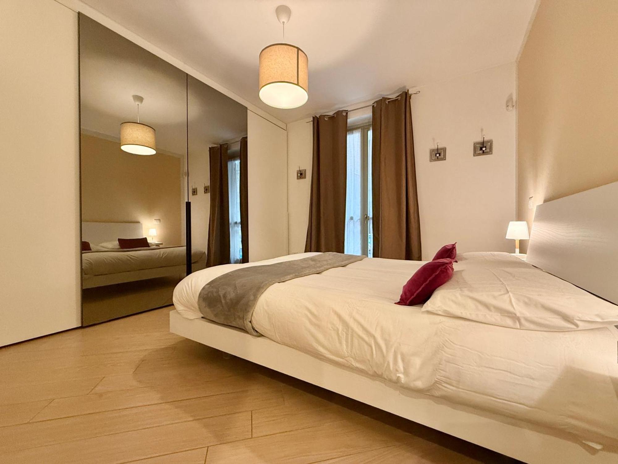 Comecasa Modern Apartment In Historical Centre Asti Kültér fotó