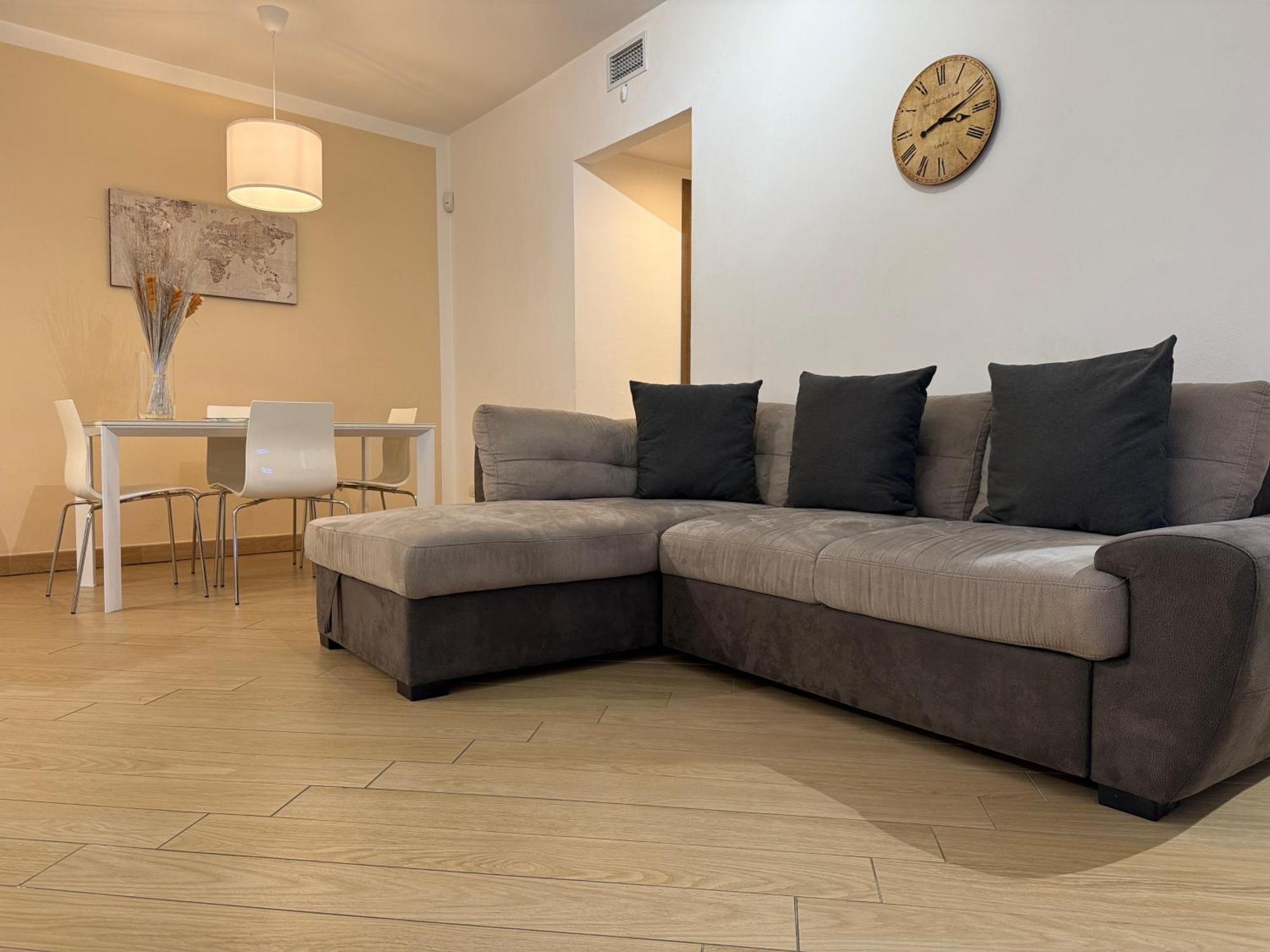 Comecasa Modern Apartment In Historical Centre Asti Kültér fotó